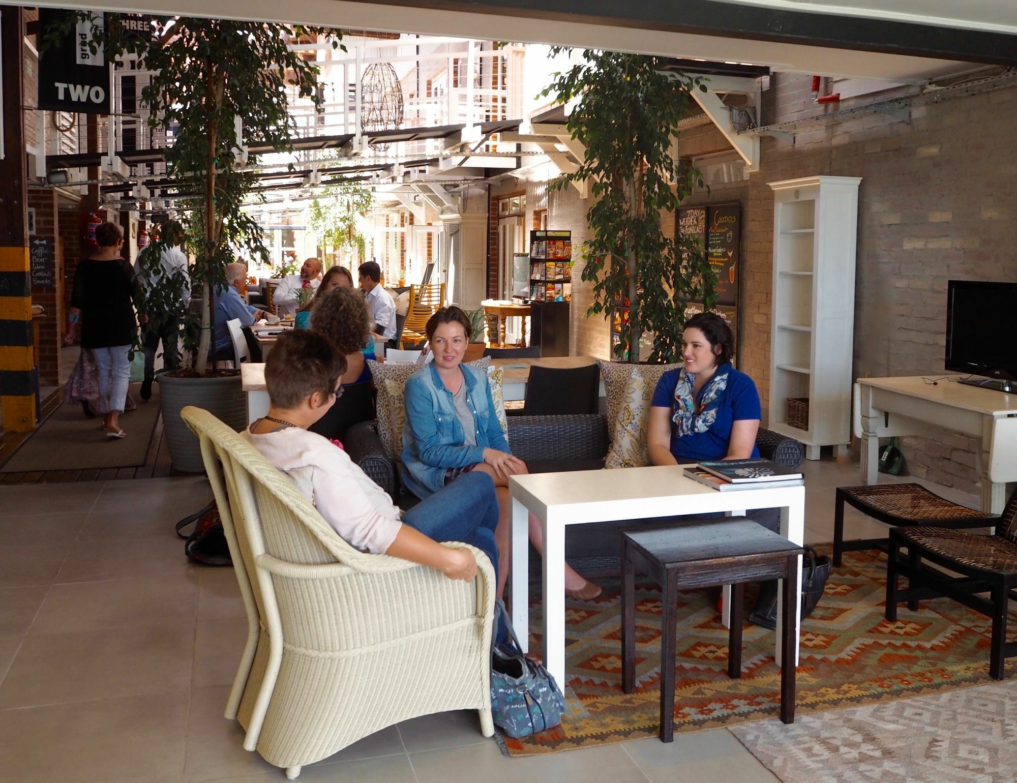 The Lofts Boutique Hotel นิสนา ภายนอก รูปภาพ